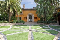 sursa: luxist.com