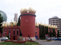 9 Teatrul si Muzeul Dali
