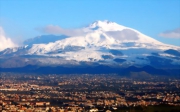 9. Etna - cel mai activ vulcan