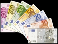 Euro recapătă putere în faţa dolarului