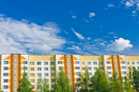 Apartamentele s-ar putea ieftini cu pana la 25% in 2009, daca bancile nu vor relua creditarea