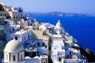 Cât te costă o vacanţă în Santorini
