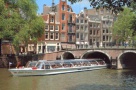În Amsterdam, criza nu a reuşit să dărâme piaţa imobiliară