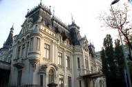 Ştirbei Vodă – acolo unde proprietarii încă vând la preţurile de dinainte de criză