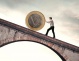 Cursul continuă să atingă niveluri istorice. Cursul a urcat la 4,4168 lei/euro.