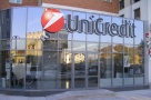UniCredit taie un procent din marjele de dobanda la creditele cu garantii in lei