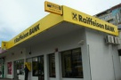Raiffeisen Bank a redus dobânzile la depozite şi credite