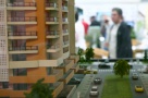Cum sunt intampinati clientii care vor sa faca un credit prin Prima Casa: "Manca-l-ar mama, a venit sa-si ia casa"