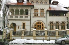 Clădirile monument istoric, afaceri profitabile