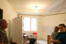 Prima casă, prima ţeapă cu zeci de tineri disperaţi: au dat banii, dar nu se pot muta