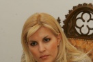 Elena Udrea conduce „ministerul locurilor de muncă în perioada de criză"