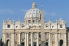 Banca Vaticanului este suspectată de spălare de bani