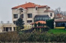 Ce case şi terenuri au miniştrii noştri
