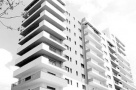 Dezvoltatorii israelieni au construit apartamente şi în criză. Lupta va fi să le vândă