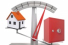 Românii spun pas imobiliarelor şi aleg răul cel mai mic