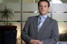 DTZ: Companiile vor începe să-şi vândă proprietăţile şi apoi să le închirieze pentru a obţine cash