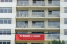 Cumpărătorii strâmbă din nas şi la casele chilipir executate de bănci