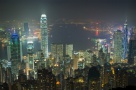 În Asia, preţuri cu până la 35,03% mai mari la case