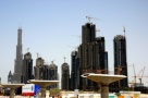 Dubaiul nu mai aruncă cu bani pe proiecte extravagante, ci construieşte doar ce are nevoie