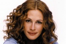 Julia Roberts mănâncă, se roagă, iubeşte şi… cumpără case