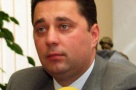 Creditorii strâng rândurile în jurul lui Locic
