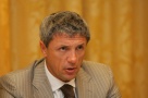 Gică Popescu: „Oamenii merg în mall-uri în loc să meargă la muzeu“