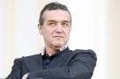 Becali a vandut un teren de 10 milioane euro