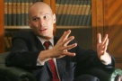 Bogdan Olteanu, viceguvernator BNR: Piaţa imobiliară îşi va reveni în 6 ani