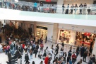JLL: Din 15 mall-uri anunţate pentru 2011 au şanse de finalizare maxim nouă