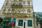 Ne cade în cap centrul istoric al Bucureştiului! Doar o lege foarte dură mai poate salva această zonă