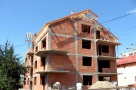 Piaţa construcţiilor creşte timid