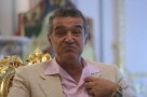 Imperiul imobiliar al lui Becali se clatină. Peste 40 de cereri de faliment depuse pe numele Arcom