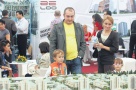 Locuinţe noi, ieftine şi bune – două treimi dintre români aşteaptă oferte care încă nu există