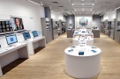 „Apple a trimis şi parchetul, şi luminile şi a stabilit şi culoarea pereţilor“