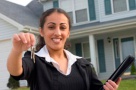 Cât câştigă un agent imobiliar pe timp de criză? Mii de euro.