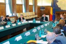 Guvernul vrea să mai amâne legea privind proprietăţile naţionalizate