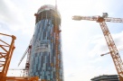 Sky Tower a depăşit înălţimea de 100 de metri. Cel mai înalt turn va fi gata până la sfârşitul anului