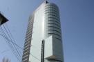 Nouă "lovitură" pe piaţa imobiliară: Cumpărătorul City Mall, proprietar al turnului "fantomă" din Victoriei