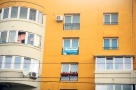 Cât de mult poate scădea preţul pe metru pătrat pentru apartamentele noi?