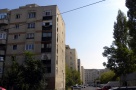 Apartamentele comuniste au preţ de vânzare peste valoarea reală. De ce acceptă cumpărătorii această situaţie?