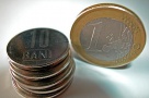 Cum va evolua moneda naţională în raport cu euro în 2013?