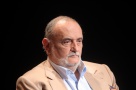 O clădire a lui Dinu Patriciu, scoasă la licitaţie de către lichidator