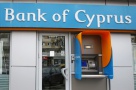 Ai banii la Bank of Cyprus? Află ce se întâmplă cu ei acum, când banca a fost închisă temporar