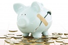 Clienţii băncilor falimentare îşi pot recupera economiile în 20 zile, printr-un demers simplist