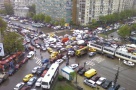 Bucureştiul pare neîncăpător? Primăria anunţă că greul abia urmează. Până în 2017, toate străzile ar putea fi blocate