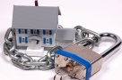 Protecţia împotriva hoţilor începe încă de la construcţia casei