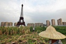 Chinezii şi-au construit propriul Paris (FOTO)