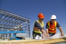 Lucrările de construcţii, în scădere spre sfârşitul lui 2013