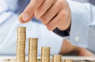 Investițiile pe bursă, o alternativă profitabilă pentru depozitele bancare