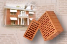 În construcţii se lucrează pe stoc